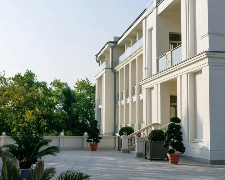 АК Grand Royal Residences (Гранд Роял) — фото 1